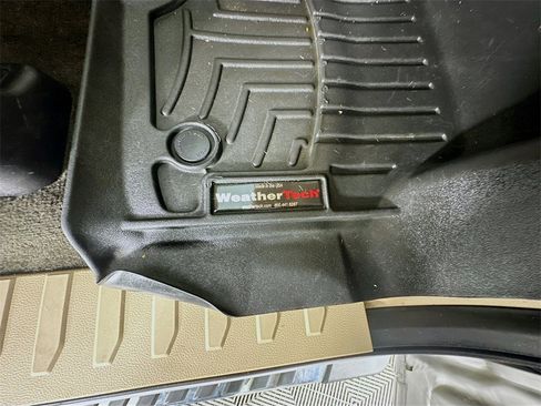 Used 2018 Ford F250 Lariat w/ Lariat Value Package image 36