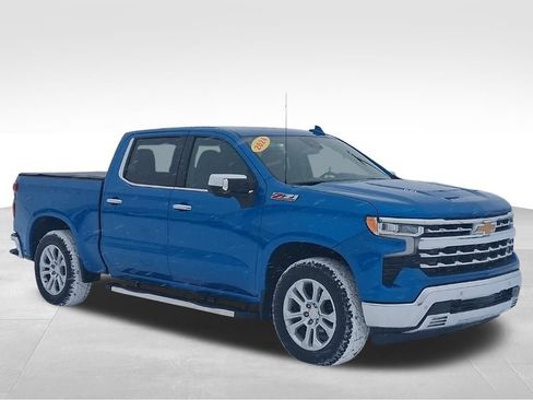 Used 2024 Chevrolet Silverado 1500 LTZ w/ Z71 Off-Road Package image 4