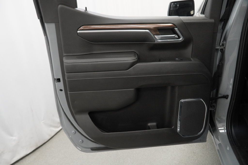 Certified 2024 Chevrolet Silverado 1500 LT AWD/4WD image 33