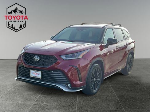 New 2026 Toyota Highlander XSE image 1