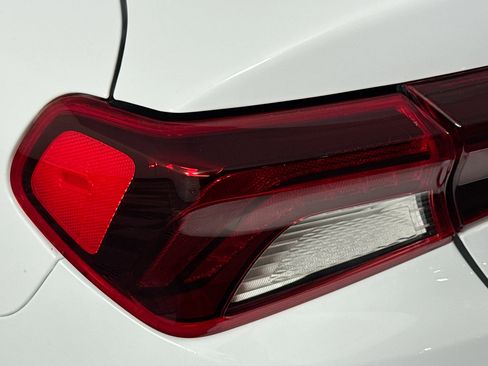 Used 2023 Kia K5 LXS image 35