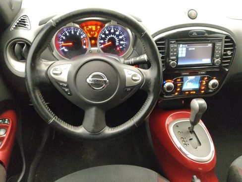 Used 2015 Nissan Juke SV w/ Technology Package image 22