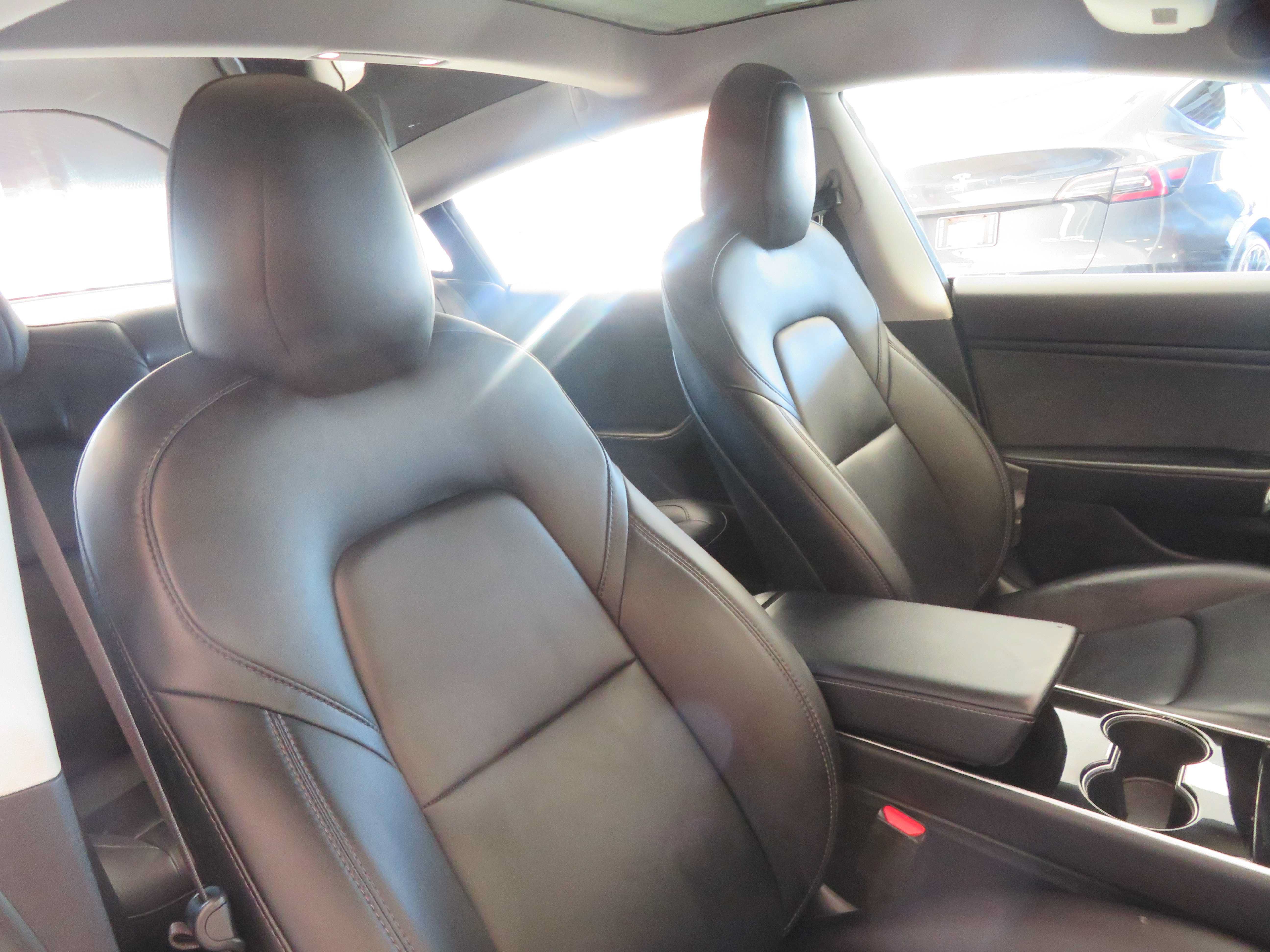 Used 2018 Tesla Model 3 Long Range AWD/4WD image 28
