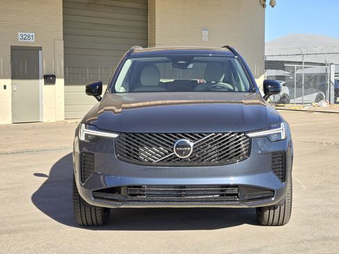 New 2026 Volvo XC90 T8 Ultra w/ Protection Package Premier image 6