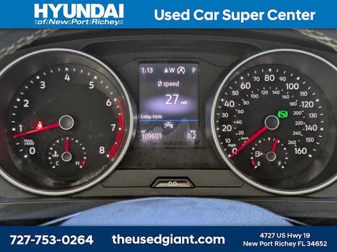 Used 2021 Volkswagen Tiguan SE w/ Panoramic Sunroof Package image 35