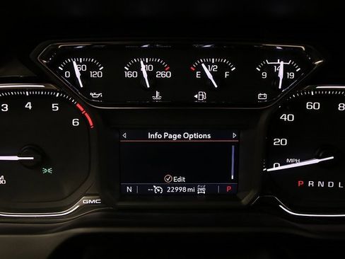 Used 2022 GMC Sierra 3500 SLE w/ SLE Convenience Package image 16