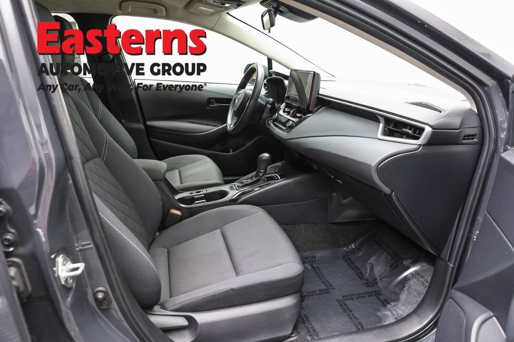 Used 2023 Toyota Corolla LE FWD image 24