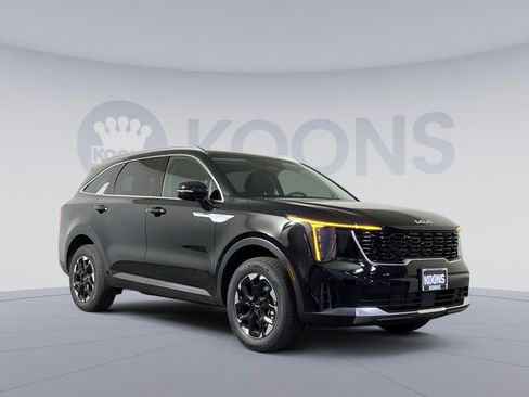 New 2026 Kia Sorento S image 8