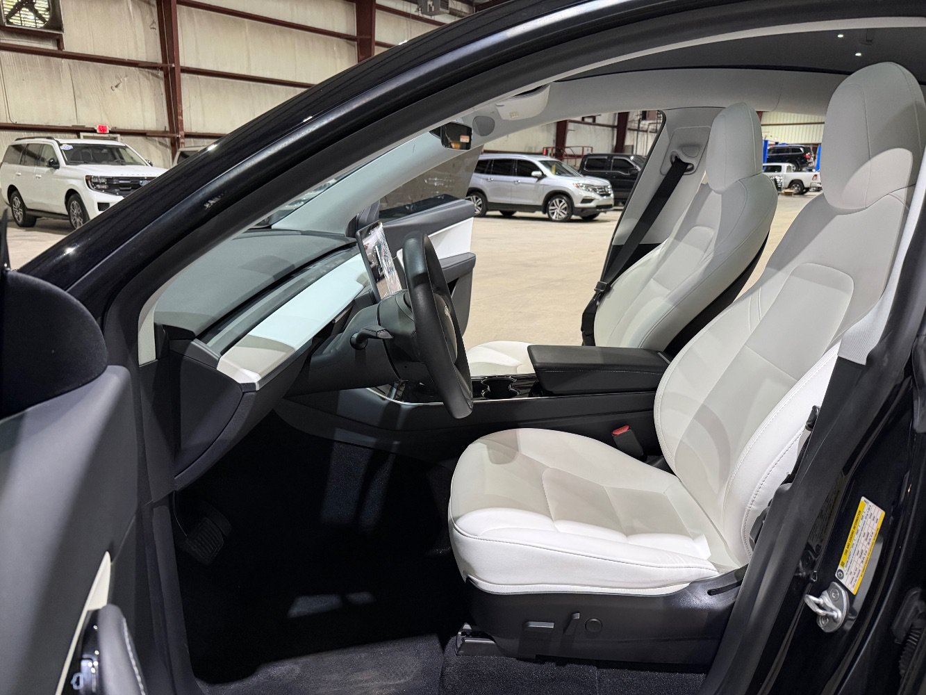 Used 2020 Tesla Model Y Long Range AWD/4WD image 13