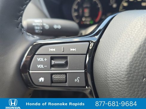New 2026 Honda HR-V EX-L image 25