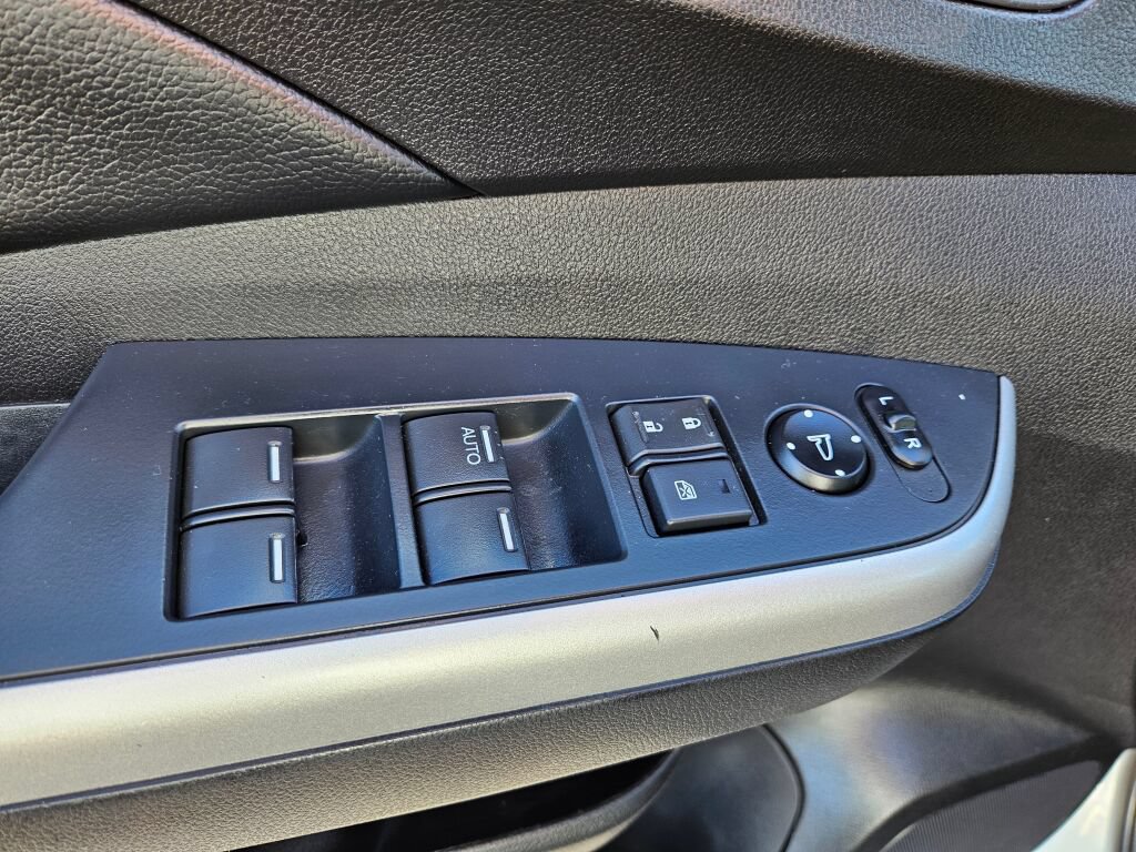 Used 2014 Honda CR-V EX-L image 18