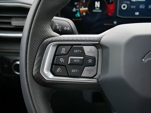 Used 2025 Ford Mustang GT Premium RWD image 18