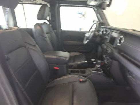 Used 2023 Jeep Wrangler Unlimited Sahara w/ Cold Weather Group image 16