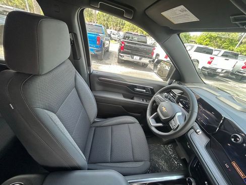 New 2026 Chevrolet Tahoe LS w/ LS Custom Edition AWD/4WD image 25