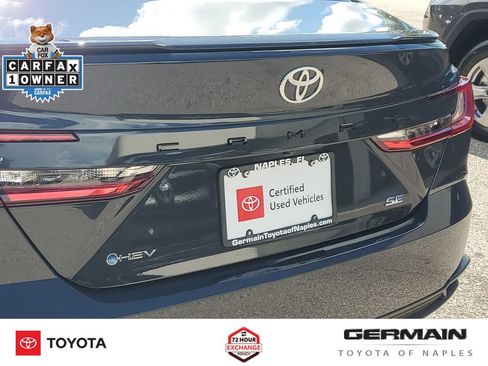 Used 2025 Toyota Camry SE w/ Convenience Package FWD image 17