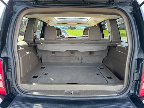 Used 2012 Jeep Liberty Sport w/ Popular Equipment Group AWD/4WD image 6