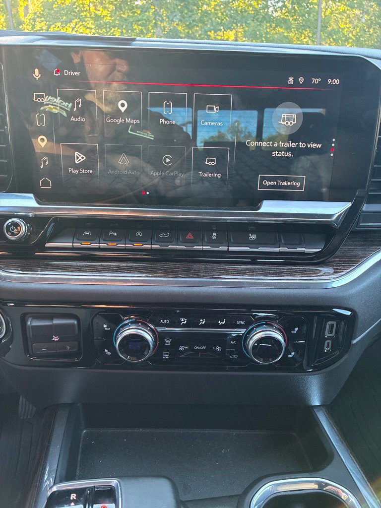 Used 2023 GMC Sierra 1500 Elevation w/ Elevation Premium Package AWD/4WD image 11