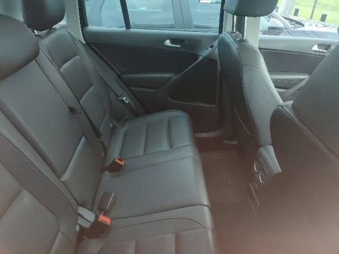 Used 2017 Volkswagen Tiguan Wolfsburg Edition FWD image 26