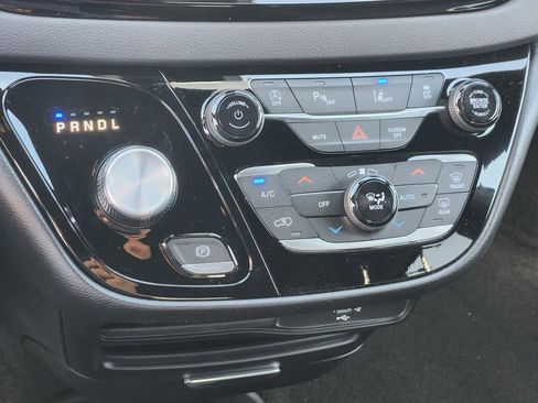 New 2026 Chrysler Voyager LX FWD image 19