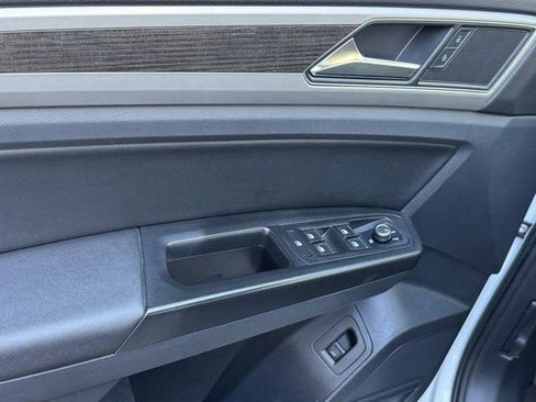 Used 2019 Volkswagen Atlas SE image 24