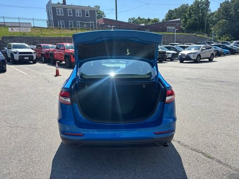 Certified 2020 Ford Fusion SE FWD image 6