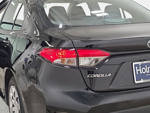 Certified 2025 Toyota Corolla LE FWD image 30