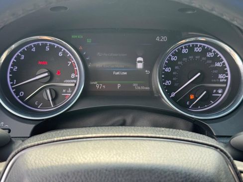 Used 2019 Toyota Camry XLE FWD image 26
