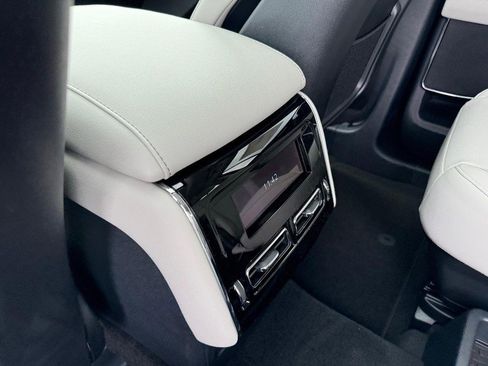 New 2025 Lincoln Aviator AWD w/ Jet Appearance Package image 11