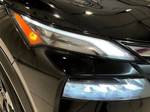 Used 2025 Nissan Rogue SV AWD/4WD image 32
