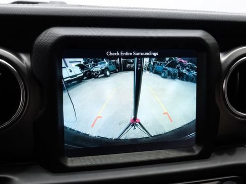 Used 2019 Jeep Wrangler Unlimited Rubicon AWD/4WD image 52