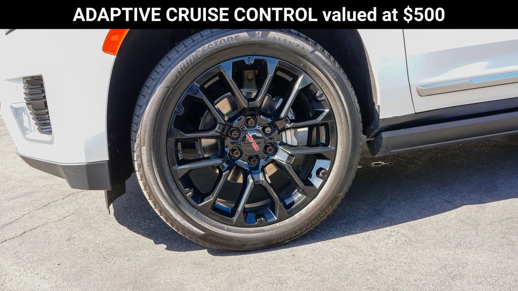 Used 2023 GMC Yukon Denali RWD image 10