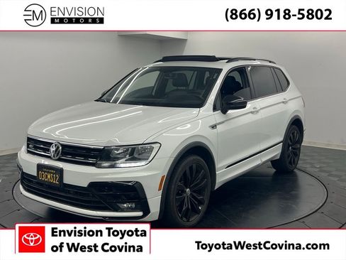 Used 2021 Volkswagen Tiguan SE R-Line image 1
