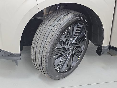 New 2026 Nissan Murano Platinum image 33