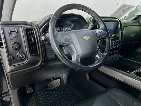 Used 2016 Chevrolet Silverado 1500 LTZ Z71 w/ LTZ Plus Package AWD/4WD image 9