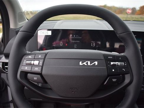 New 2026 Kia Sportage EX w/ EX Panoramic Sunroof Package image 29