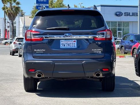 Used 2025 Subaru Ascent Limited AWD/4WD image 5