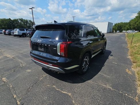 Used 2024 Hyundai Palisade Limited AWD/4WD image 6