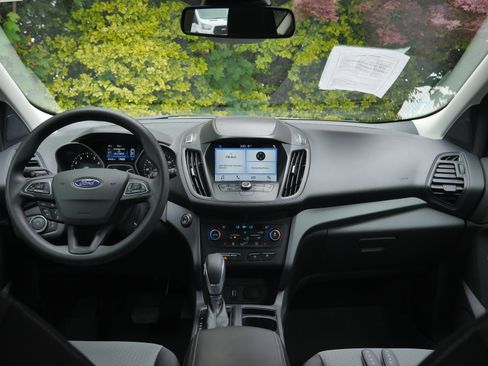 Used 2019 Ford Escape SE AWD/4WD image 9