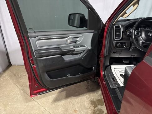 Used 2020 RAM 1500 Big Horn AWD/4WD image 2