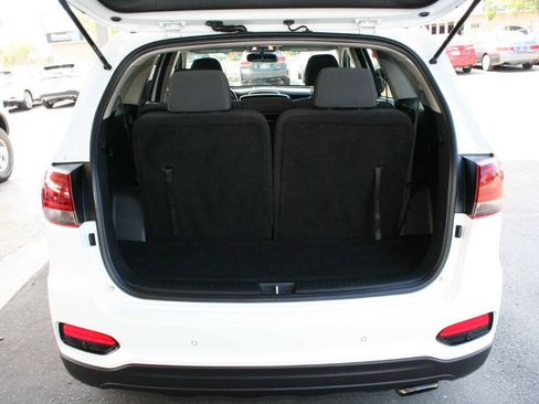 Used 2020 Kia Sorento LX w/ LX I4 Convenience Package FWD image 25