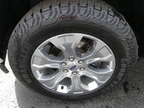 Certified 2023 Ford F150 Platinum w/ Equipment Group 701A High image 10