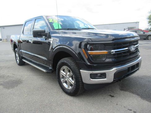 Used 2025 Ford F150 XLT w/ Equipment Group 301A Standard image 3