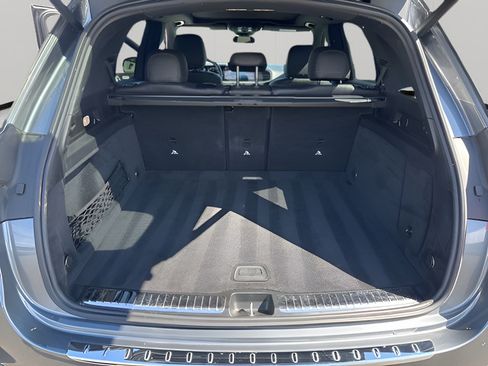 Used 2023 Mercedes-Benz GLE 350 w/ Premium Package image 32