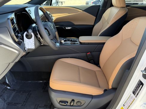 New 2026 Lexus RX 350 FWD image 19
