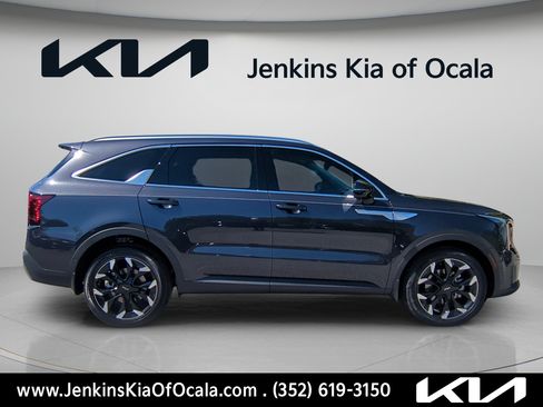 New 2026 Kia Sorento SX FWD image 3