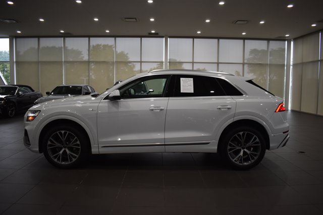 Used 2023 Audi Q8 Premium Plus AWD/4WD image 4