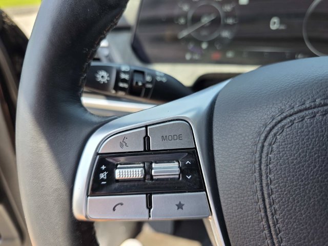 Used 2024 Kia Telluride SX Prestige AWD/4WD image 15