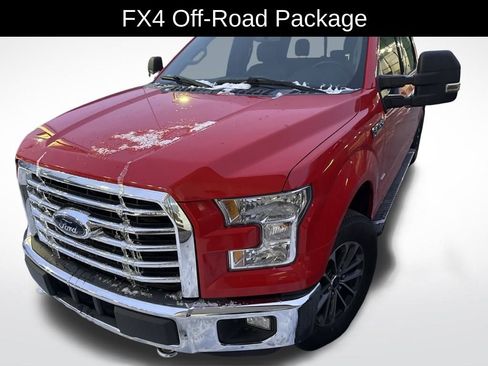 Used 2015 Ford F150 XLT w/ Equipment Group 302A Luxury image 4