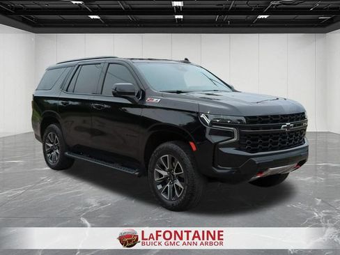 Used 2024 Chevrolet Tahoe Z71 w/ Luxury Package AWD/4WD image 2