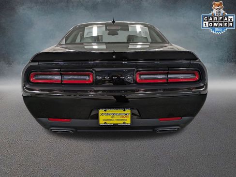 Used 2018 Dodge Challenger R/T Plus image 5